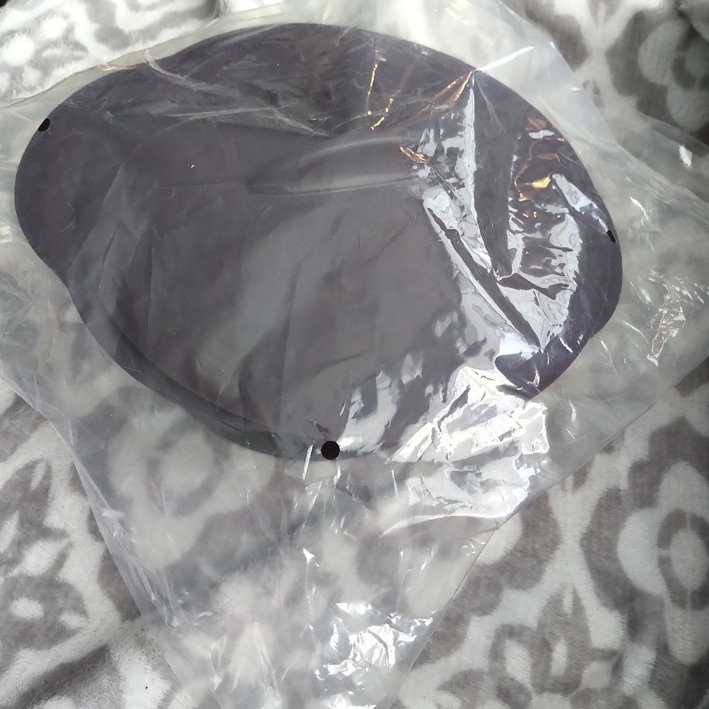 Epicure NWT round steamer silicone bakeware cookware